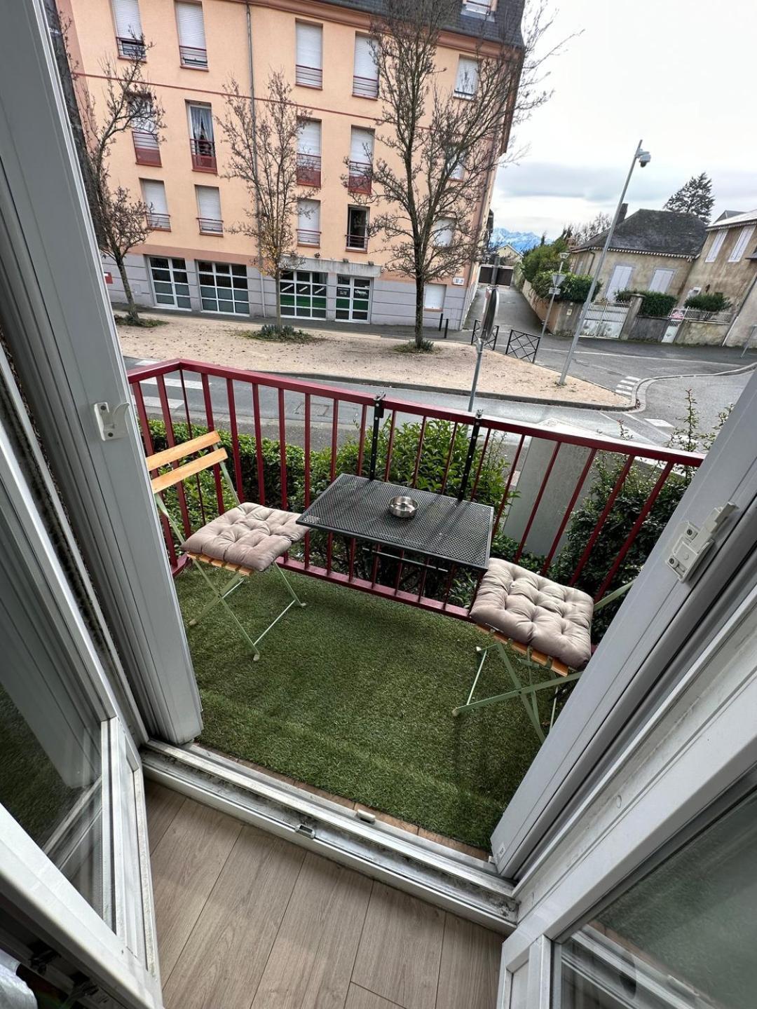 La Maison des Pyrénées ! T2 refait à neuf Apartamento Tarbes Exterior foto